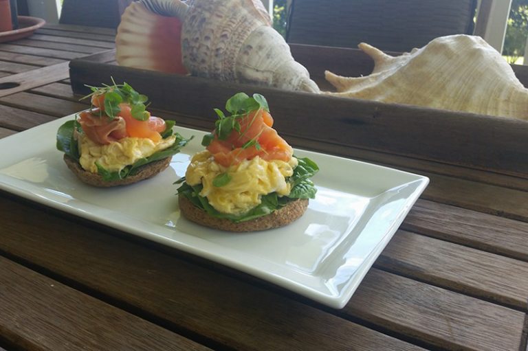 paleo rolls4 768x511